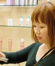 小林 枝里子